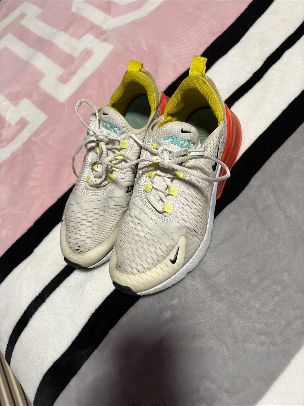Nike Kids White Sneakers with Yellow Lining and Orange Heel